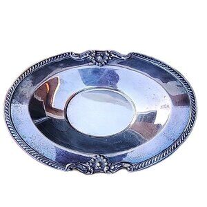 Antique 1875 Sheets-Rockford Silverplated Oval Floral Embossed Serving Dish 2540